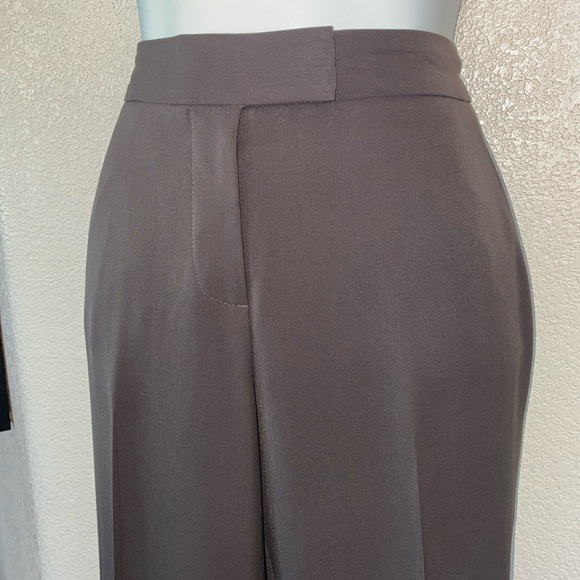 ANNE KLEIN taupe trousers, flat front, high waist, wide leg, side pockets. 6 - Picture 5 of 17